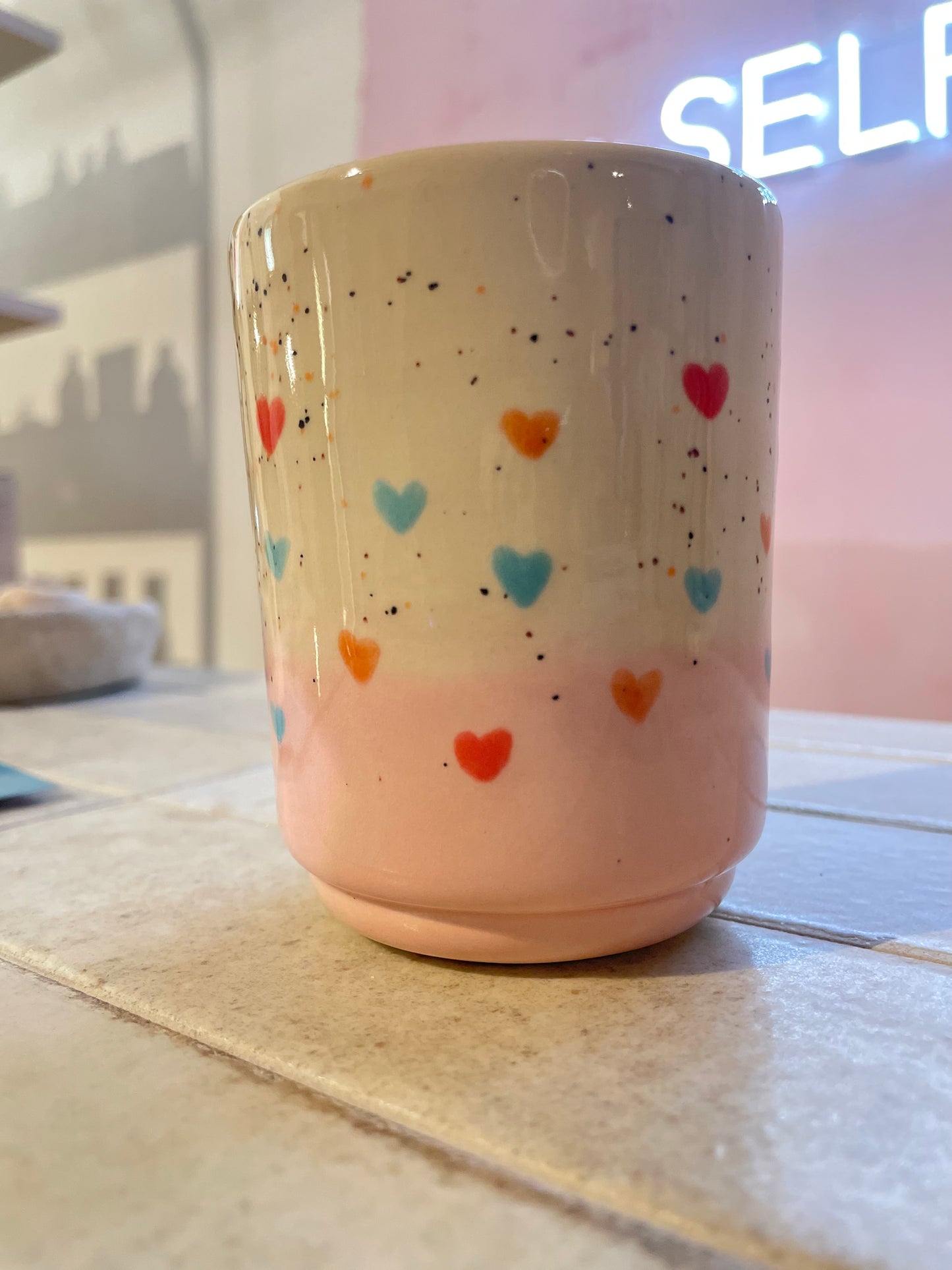 Keramikmalerei: Paint Your Own Pottery