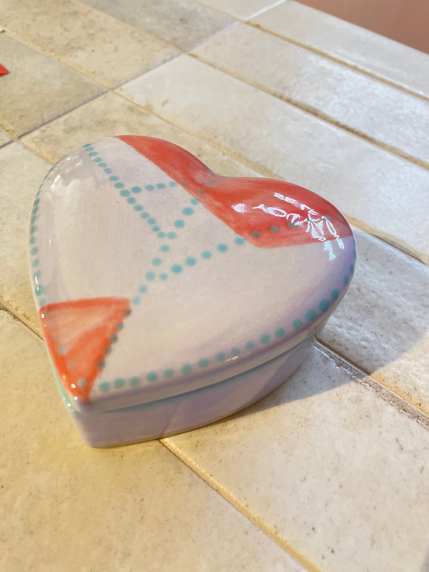 Keramikmalerei: Paint Your Own Pottery